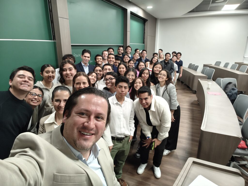 WhatsApp Image 2025-05-22 at 08.45.19